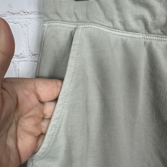 Thread & Supply Wide Leg Crop Pull on pants lagenlook gray comfort cozy sz L GUC - Picture 6 of 6